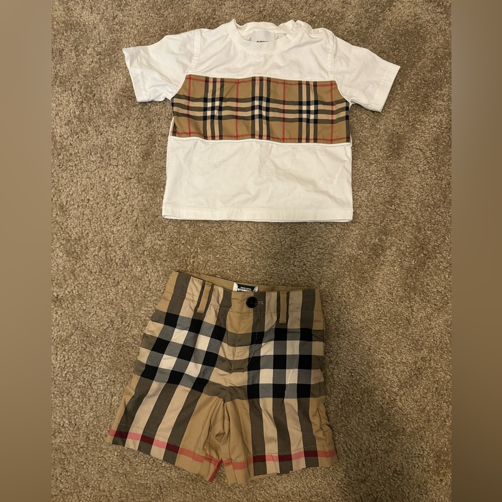 Toddler boy 2 piece short set worn once